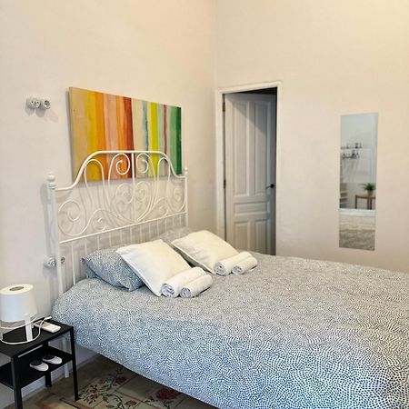 4 - Acogedora Habitacion Junto A Ruzafa Con Bano Privado Y Aire Acondicionado Valencie Exteriér fotografie